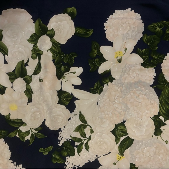 Authentic CHANEL Navy and White Floral Silk Scarf - Picture 4 of 7